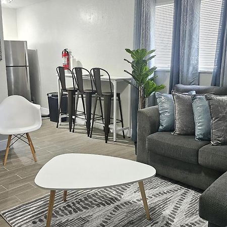 Big Tv Apartment 5 Miles From Hard Rock Casino Hollywood Eksteriør bilde